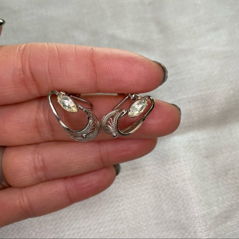 Vintage Filligree Sterling Silver Marked Screwback Earrings Art Deco Fan Shape